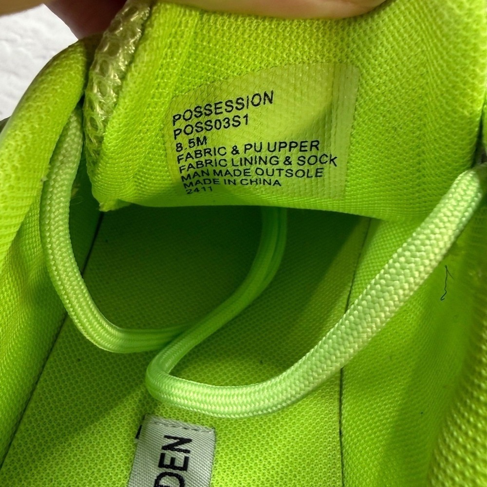 Steve Madden Possession Sneakers Womens 8.5 Neon Green Excellent Chunky Dad Shoe - Picture 9 of 9